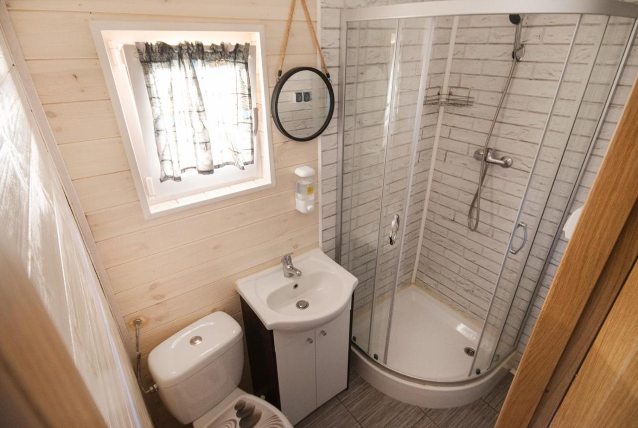 Przyjazna Osada - Domki I Apartamenty Ujście-Darłowskie Buitenkant foto