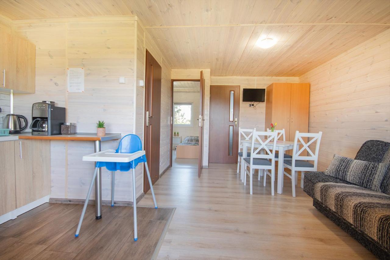 Przyjazna Osada - Domki I Apartamenty Ujście-Darłowskie Buitenkant foto