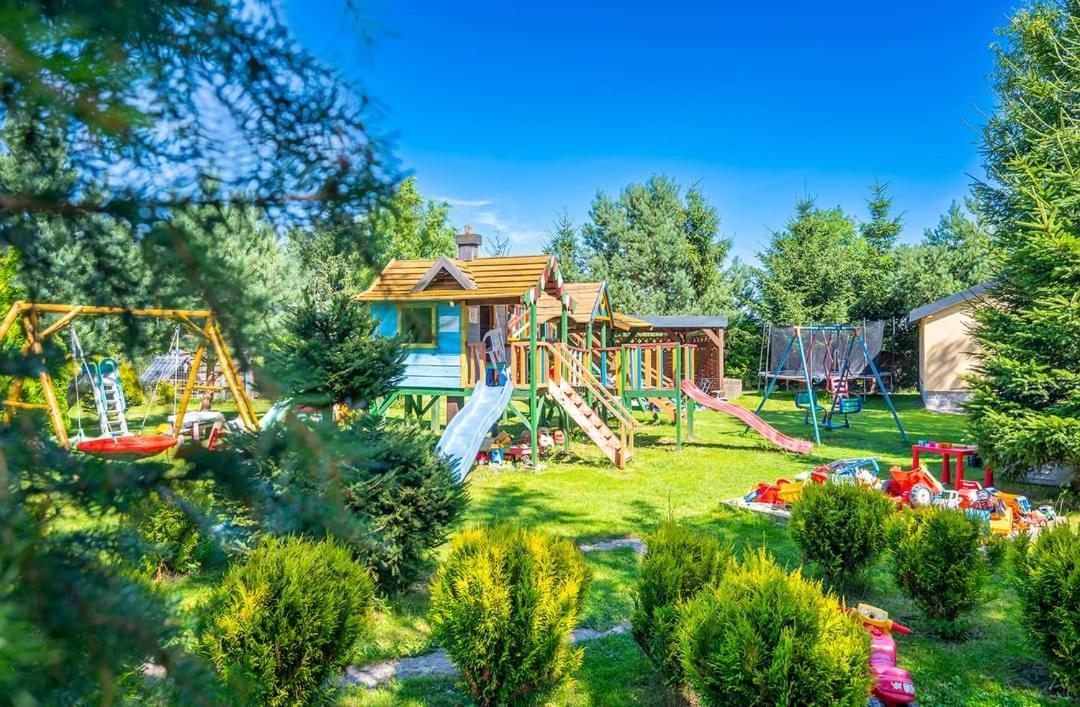 Przyjazna Osada - Domki I Apartamenty Ujście-Darłowskie Buitenkant foto